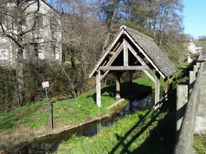 La rue du Moulin ; Mills' Street